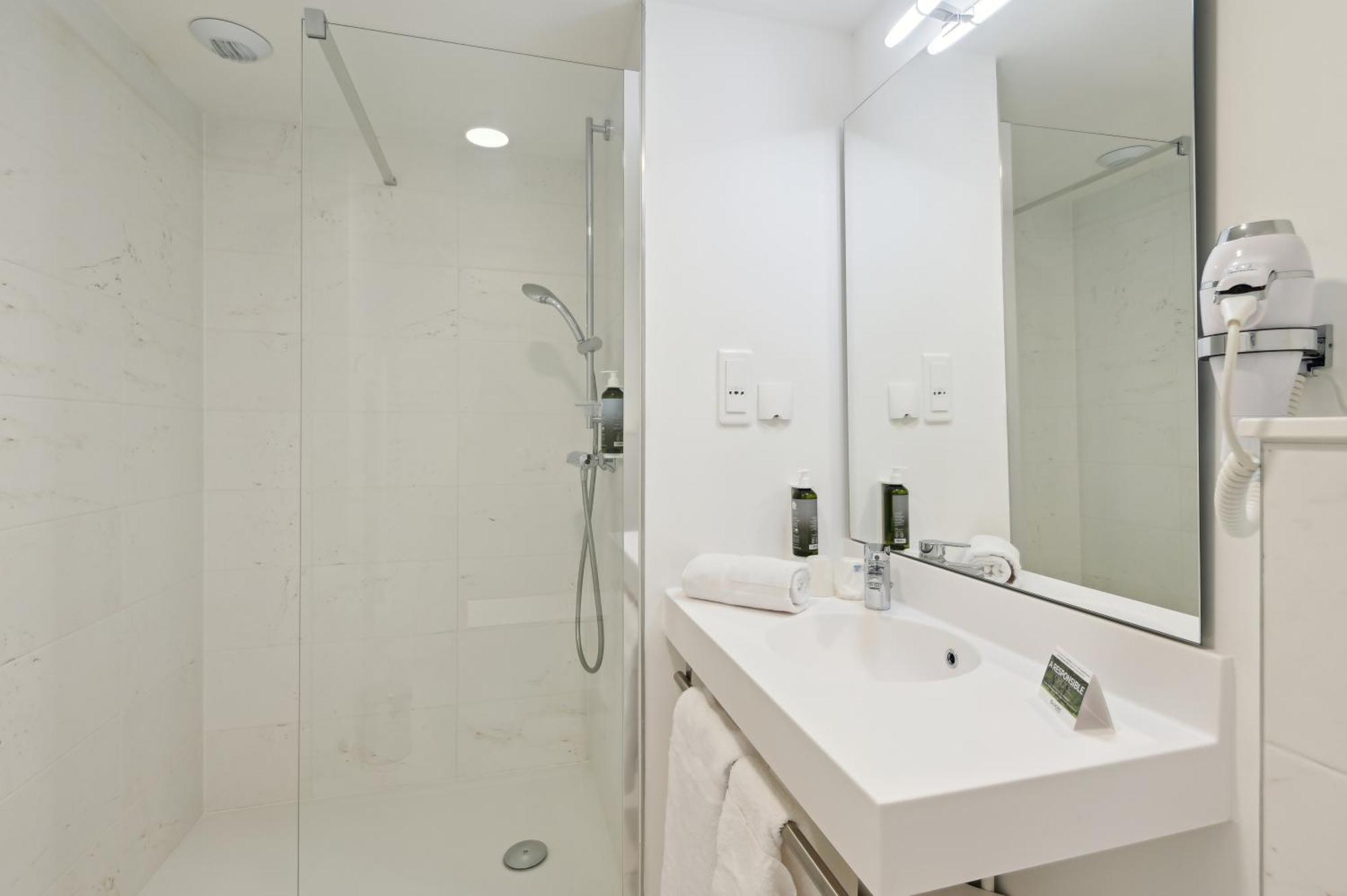 All Suites Paris Ouest Colombes Colombes  Phòng bức ảnh